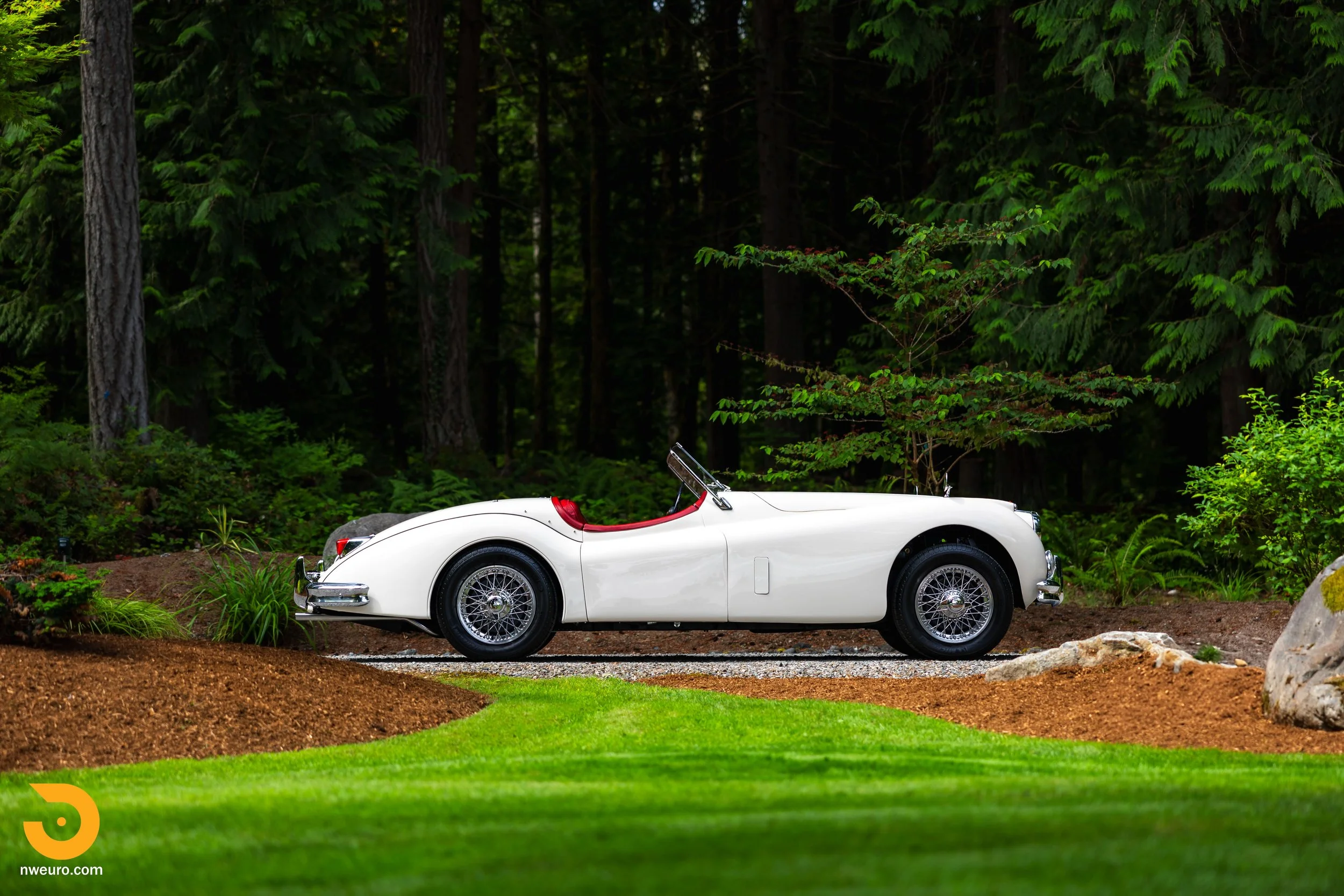 ジャガー Bonhams Cars : 1955 Jaguar XK140 MC Roadster Chassis no. S810477